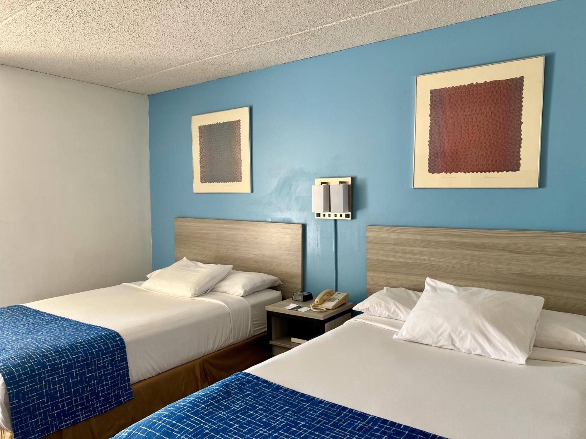 Travelodge By Wyndham Hershey Exterior photo